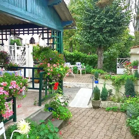 Chambres D'Hote Les Chenes Отель типа 
